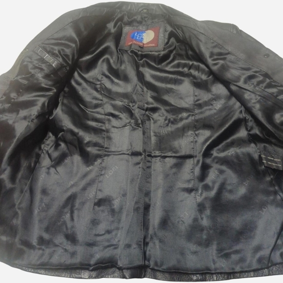 Vintage 70s Black Leather Button-Front Jacket By LobiLobi - Picture 5 of 6
